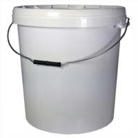 30L Plastic White Bucket w/ Wire Handle